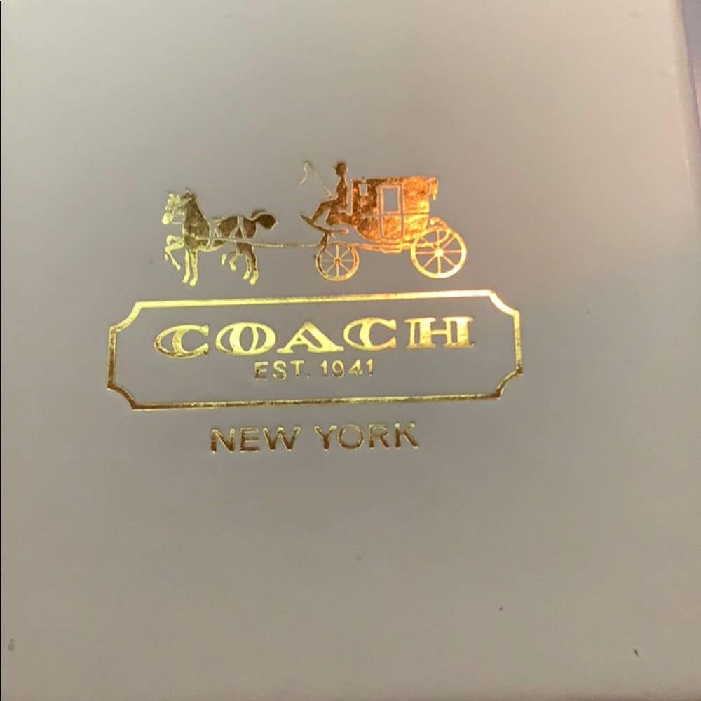 Coach Watch - Picture 4 of 4
